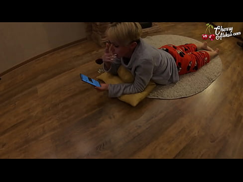 ❤️ Crazy Blond Suig Groot Piel Suig en bons Daarop - Anale Seks Pornovideo by ons