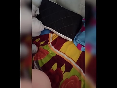 ❤️ My kamermaat bly alleen by die huis want haar man gaan met vakansie en ek vat die geleentheid om haar te naai en haar gat vol melk te maak Pornovideo by ons